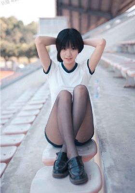 她从雾中来