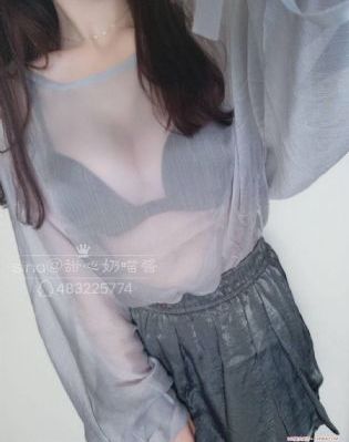 写的超细的开小黄车的片